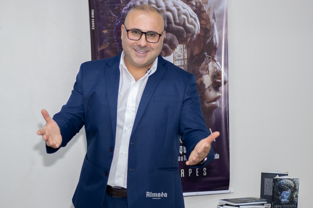 Fábio Carpes — Neurocientista e Hipnoterapeuta